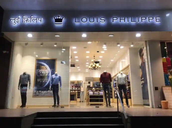 Louis Philippe launches largest flagship store in Mumbai's Viviana Mall
